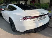 xe tổng giám đốc
