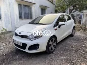 Kia Rio 1.4 AT Hatchback 2013