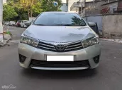 Cần bán Toyota Altis 1.8G 2017, số sàn, màu bạc