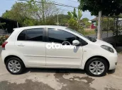 Toyota Yaris 2012