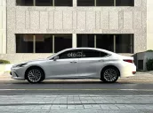 Lexus ES 250 2021