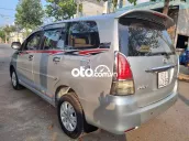 Toyota Innova 2010 - Số sàn - 160.000 km