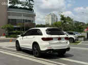 Mercedes-Benz GLC 300 2020 số tự động