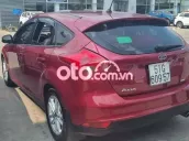 Ford Focus 2018, 2.0L, số tự động, màu đỏ, 56k km