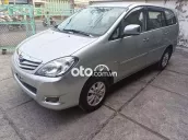 Cần bán xe Toyota Innova 2011 G gia đình