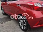 Hyundai Grand i10 2021 màu đỏ 2 chỗ