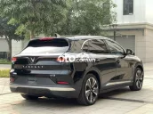 VinFast VF8 Plus 2023