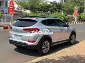 Hyundai Tucson 2018 xăng đặc biệt