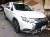 Outlander 2.0 CVT Premium trắng