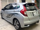 Honda Jazz bản RS chính chủ sử dụng như mới