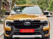 Ford Everest 2023 Wildtrak 4x4 siêu lướt giá hời