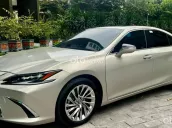 Lexus 2023 tại Tp.HCM