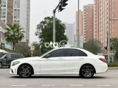 Mercedes C300 AMG 2019