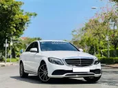 Mercedes-Benz C200 2021 tại Hà Nội