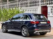 Mercedes GLC200 model 2023 siêu mới long lanh