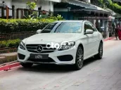 Mercedes Benz C300 AMG Trắng Đỏ