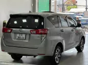 Toyota Innova 2.0E Số Sàn 2022 - Xe gia đình không qua taxi dịch vụ, đẹp như mới