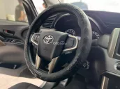 Toyota Innova 2.0E Số Sàn 2022 - Xe gia đình không qua taxi dịch vụ, đẹp như mới