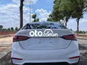 Bán xe Hyundai Accent 2019 số sàn tiêu chuẩn
