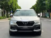 VinFast LUX SA2.0 2019 tại Hà Nội