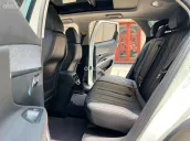 Trang bị full option hiện đại