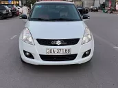 Xe số tự động mầu trắng sứ, mầu đẹp nhất của dòng swift tư nhân chính chủ
