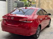 Xe còn mới cứng