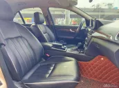C250 1.8L sang trọng chỉ hơn 300
