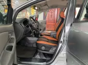 MPV 8 chỗ rộng rãi, chất xe cực đẹp
