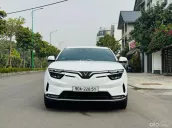 Tên cty xuất hoá đơn 600tr 4v bản tiên phong, miễn phí sạc