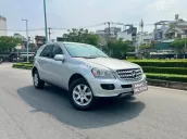 Mercedes ML350 nhập Mỹ 2007 gầm cao, bản đủ xe vào rất nhiều đồ chơi