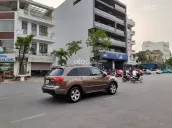 Chạy 20 vạn giá 239 triệu