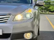 Số tự động, máy xăng AWD, màu xám
