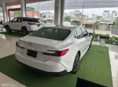 Toyota CAMRY - Có sẳn giao ngay, KM khủng!!!