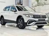 Ưu đãi 100% thuế trước bạ, nhận xe giá tốt, mọi thủ tục nhanh gọn