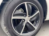Xe nhập Thái, chủ đi giữ xe