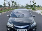 Xe lên nhiều đồ chơi