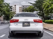 Model 2015 màu trắng giá tốt