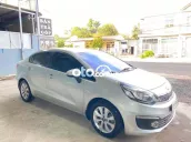 Kia Rio 2015 1.4 AT Sedan