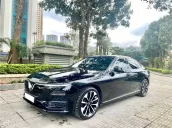 Bán xe Vinfast Lux A 2.0L, Premium, sản xuất năm 2019, đăng ký cuối năm 2020