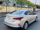 Xe đẹp đầy đủ đồ chơi