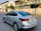 Xe đẹp đầy đủ đồ chơi