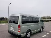 Bán Toyota Hiace 16 chỗ đời 2011, máy Xăng phom mới, biển Hn