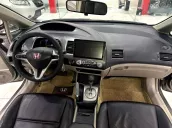 Sedan 5 chỗ số tự động, nổi tiếng lành bền