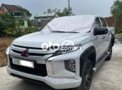 Xe nhập khẩu nguyên chiếc từ Thái Lan