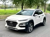 Bán xe Huyndai Kona 2.0 AT 2020 màu trắng, tên tư nhân, chạy hơn 3 vạn km