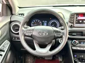 Bán xe Huyndai Kona 2.0 AT 2020 màu trắng, tên tư nhân, chạy hơn 3 vạn km