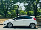 Nhỏ gọn tiện nghi dễ lái, khung gầm cứng cáp