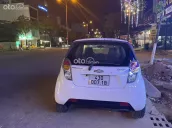 Chevrolet Spark LT 0.8 AT 2011, màu trắng, nội thất đen, xe 2 chỗ, số tự động, tiết kiệm xăng,