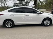 Giá tốt thương lượng, xe đẹp trang bị đủ